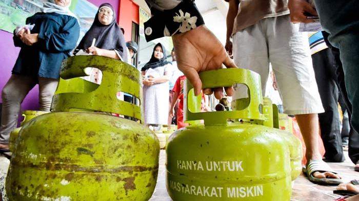 Apes, Penjaga Warung Sembako di Kembangan Dikecoh Maling Gas Melon