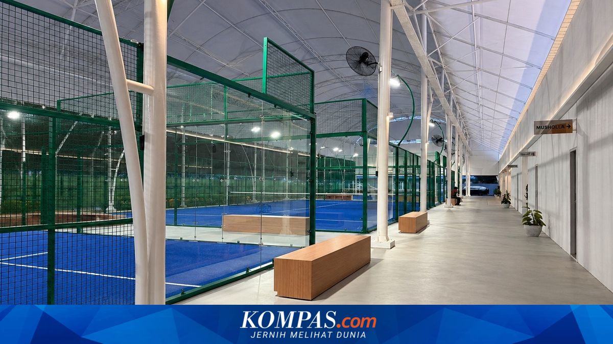Fasilitas olahraga padel modern di lahan KAI Properti Jakarta Pusat.
