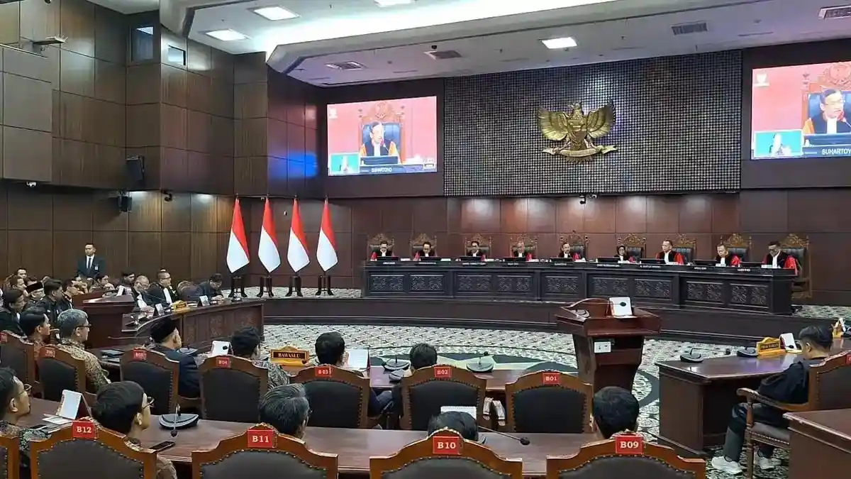Gedung Mahkamah Konstitusi tempat sidang putusan gugatan syarat pendidikan Gibran