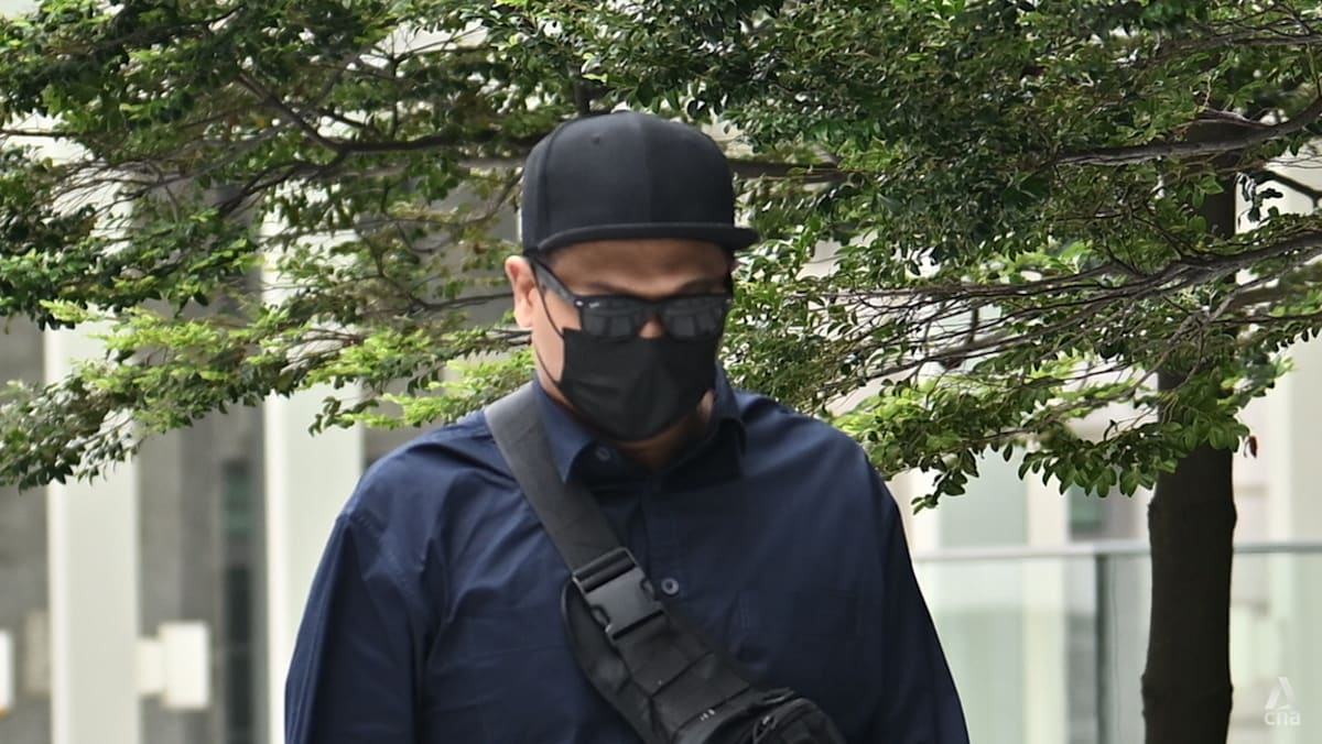 Muhammad Syafie Ismail tiba di Pengadilan Negara Singapura