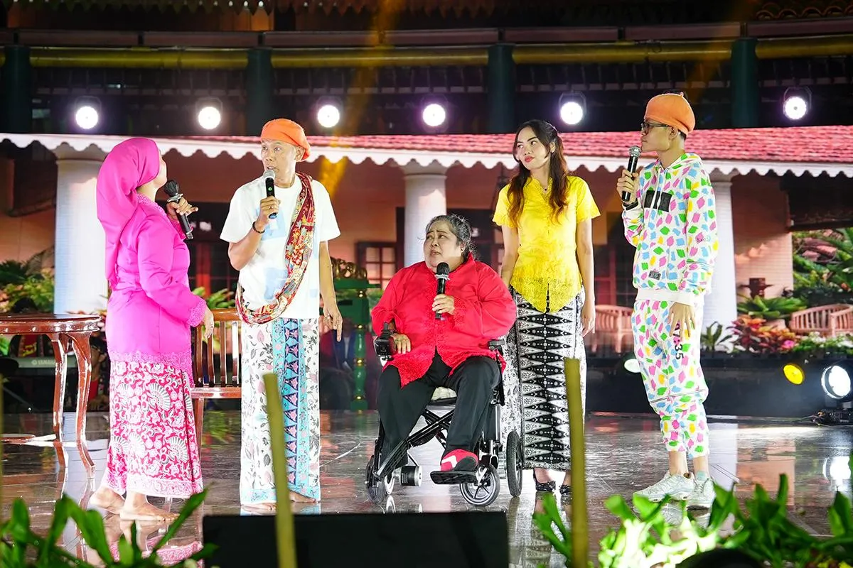 Suasana kemeriahan Gebyar Seni Budaya Betawi dalam rangka Milad ke-26 Setu Babakan di Jakarta Selatan