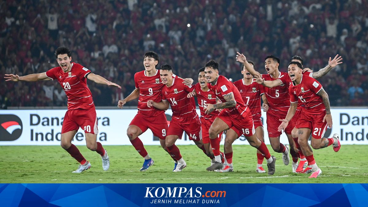 Suasana perayaan kemenangan Timnas Indonesia di stadion