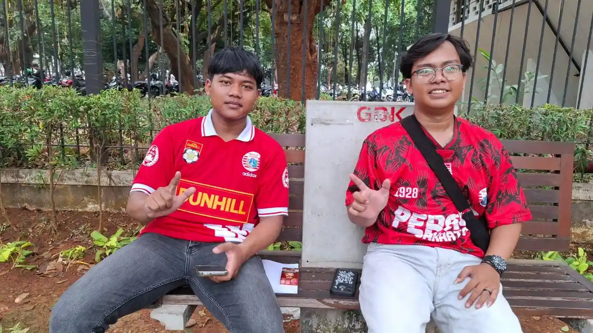 The Jakmania asal Tangerang nonton langsung Persija di SUGBK